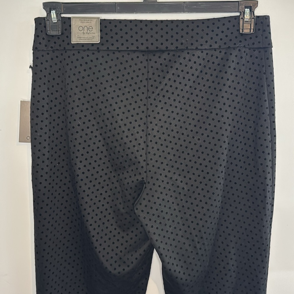 One Pants, Black Polka Dot Pull On in Size 1X NWT - Picture 8 of 12